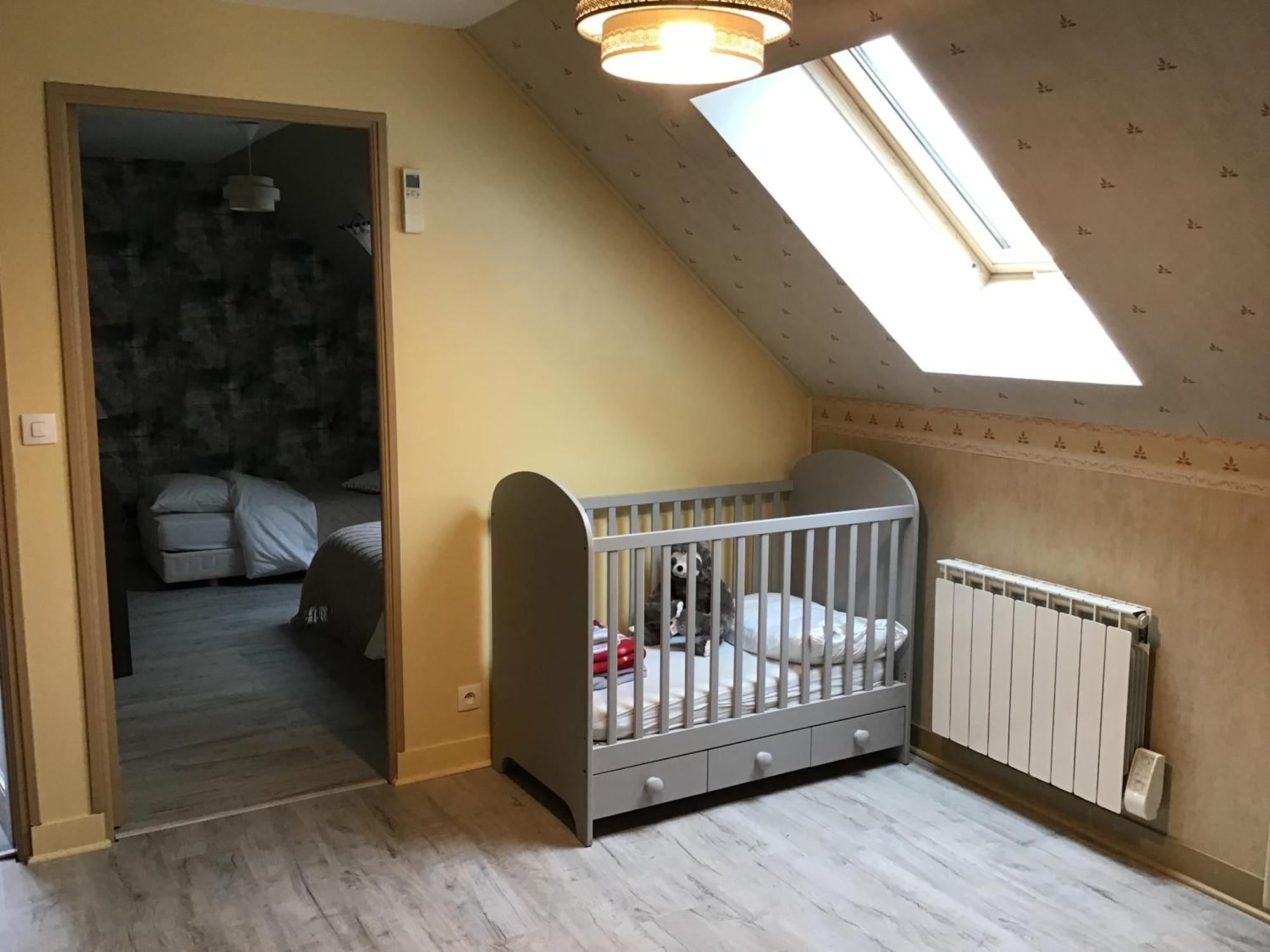 Des Roux Et Des Pious Suite De 35 A 60 M2 Et 3 Chambres Pour Groupe De 2 A 6 Personnes Civray-de-Touraine Zewnętrze zdjęcie
